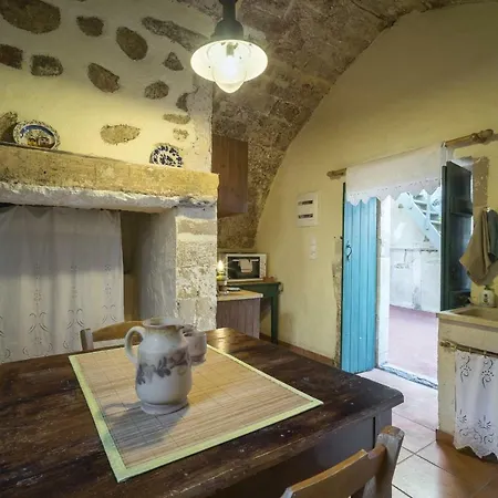 Moundros 1620 Venetian *